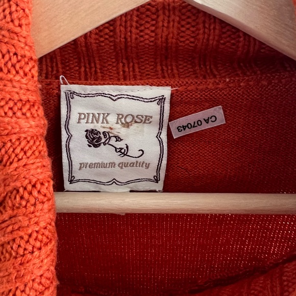 Vintage burnt orange cropped turtleneck. - Picture 4 of 4